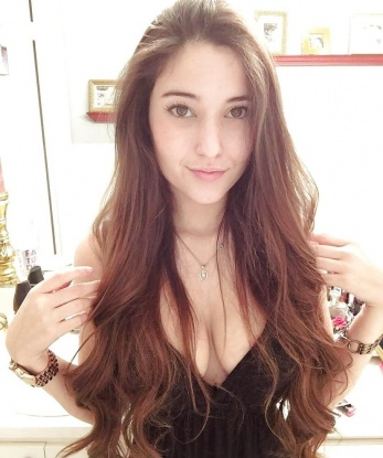 У меня есть возможность создать особую атмосферу, которая оставит тебя довольным и расслабленным. 👠💄
В моем арсенале различные услуги, которые не оставят равнодушным ни одного мужчину. Я понимающая и заботливая, могу сопроводить тебя на важное мероприятие или провести незабываемое время в отеле или у себя. 💋💦
Что говорят мои клиенты? Они оценивают мою страстность, умение расслабиться и привлекательную внешность. Мы обязательно можем обсудить все детали заранее. 😏🔥
Фото в моем профиле полностью соответствуют действительности. Я живу в Москве и с удовольствием встречусь с тобой в любое время и в любом уголке Москвы. Расслабься и доверься мне - ты не пожалеешь! 💃🌟 14779, 25 лет